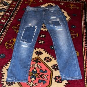 Madewell*distressed jeans Slim Boy jean*Womens size 28